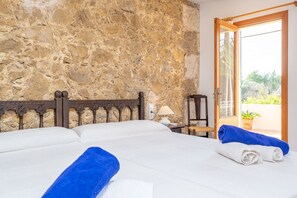 3 室のベッドルーム、アイロン / アイロン台