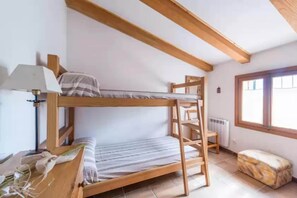 2 bedrooms - S'olivaret (fornalutx) - Country House. Free Wifi (Fornalutx, Illes Balears)