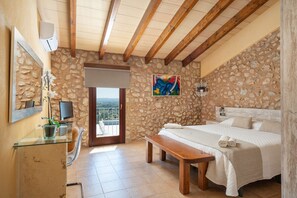 3 slaapkamers, een strijkplank/strijkijzer