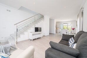 Living area - Formentera 2 - House In Can Picafort. Free Wifi (Can Picafort, Illes Balears)