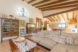 Living area - Es MoyÀ Des Pins - Villa With Private Pool (Muro, Illes Balears)