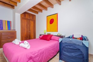 4 bedrooms