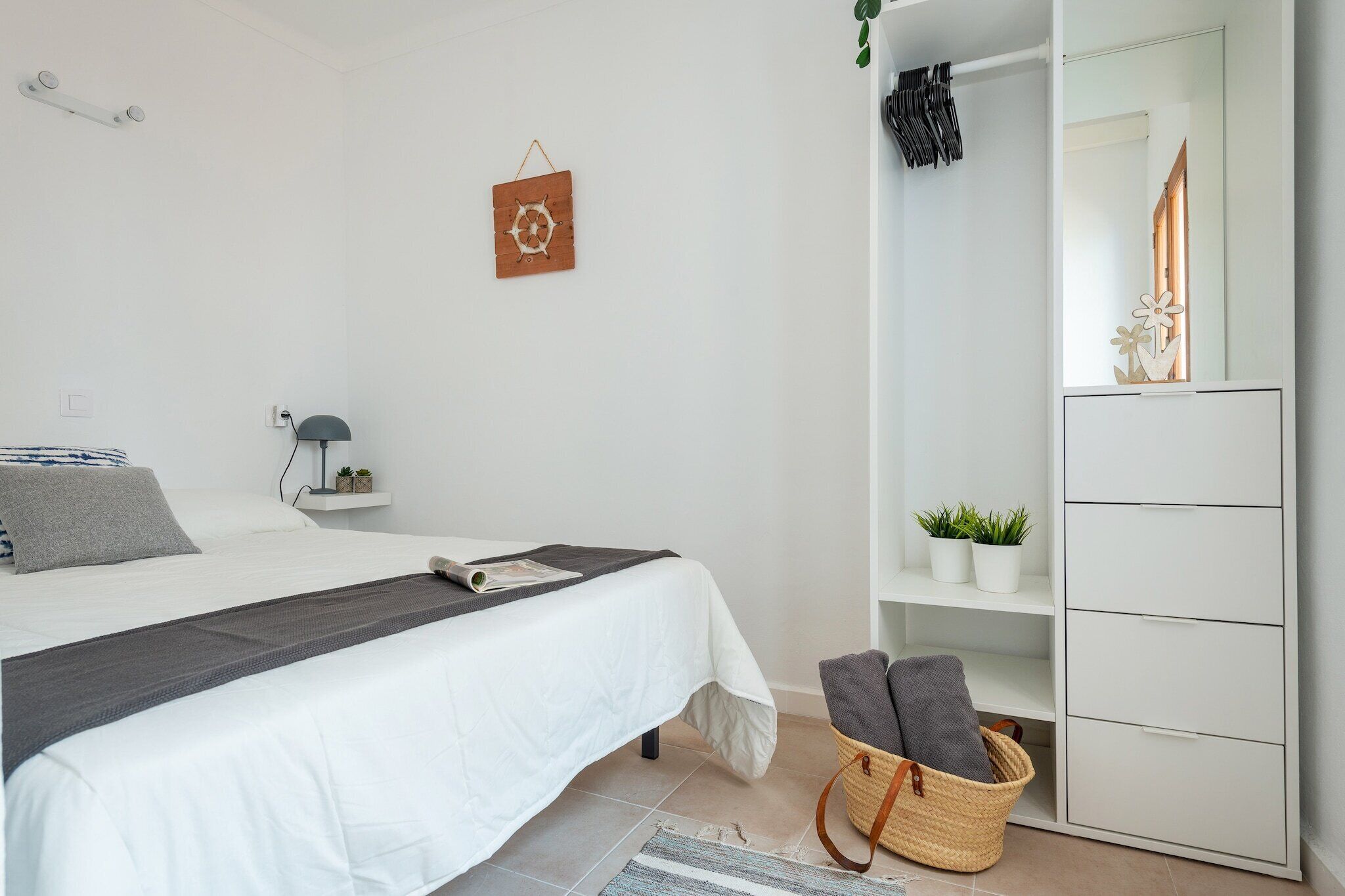 2 bedrooms, iron/ironing board