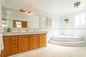 Een douche, een bidet