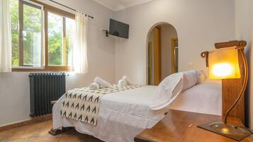 3 bedrooms