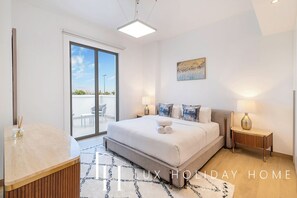 Apartment, Balcony, Sea View | 2 bedrooms, blackout drapes, iron/ironing board, free WiFi - LUX The Elegant Sea View Suite (Dubai)