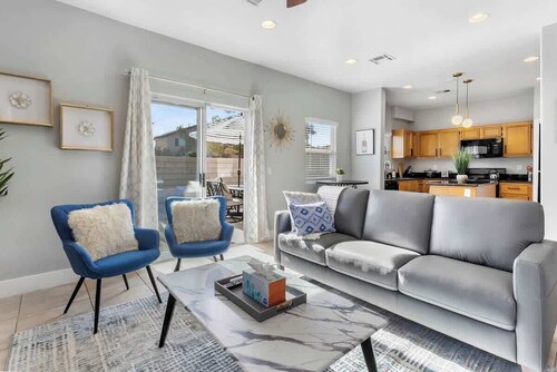 5BR Home w/ Hot Tub & Pool Table | Modern Luxury