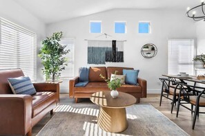 Télévision, espaces bureaux