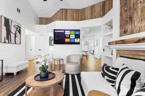 Télévision, espaces bureaux