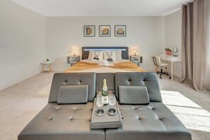 5 bedrooms, iron/ironing board, travel cot, WiFi