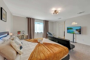 5 Schlafzimmer, Bügeleisen/Bügelbrett, Reisekinderbett, WLAN