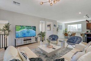 Télévision, espaces bureaux