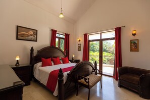 5 chambres, accès au Wi-Fi (inclus), literie fournie