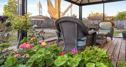 New! Oasis w/Amazing Backyard, Firepit, BBQ & Games, close to techs