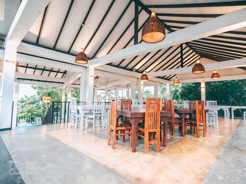 Samudra Beach Resort 