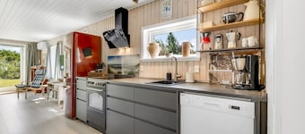 "Hermanni" - from the sea by Interhome