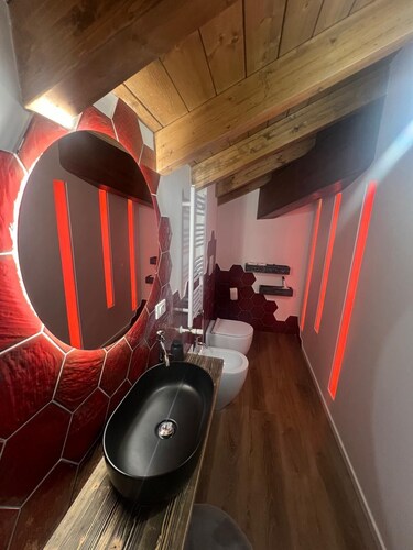 Abitare Il Tempo Luxury Apartments in Velletri [near Rome-Free street Parking]. 