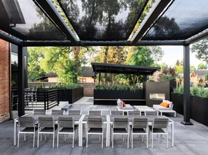 Outdoor dining - Experience the Romance of The Historic Rouse House (Bozeman)