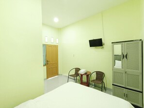 Deluxe Double Room - Pudan Residence Balige By Helocus (Balige)