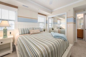 3 soveværelser, skrivebord, strygejern/strygebræt, Wi-Fi