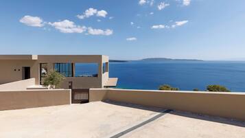 Pemandangan dari properti