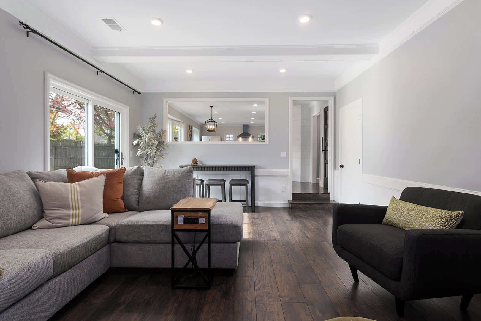 Télévision, espaces bureaux