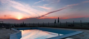 Farmhouse in Marche With Pool & Wine Tours