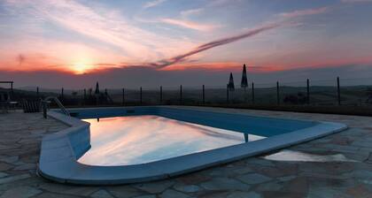 Farmhouse in Marche With Pool & Wine Tours