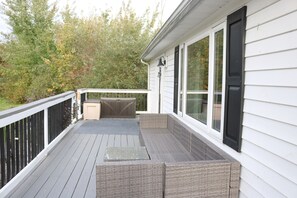 Terrace/patio - Family friendly house close to lake and boat launch! (Jamestown)