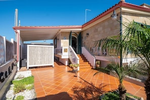 House, 2 Bedrooms, Smoking | Exterior