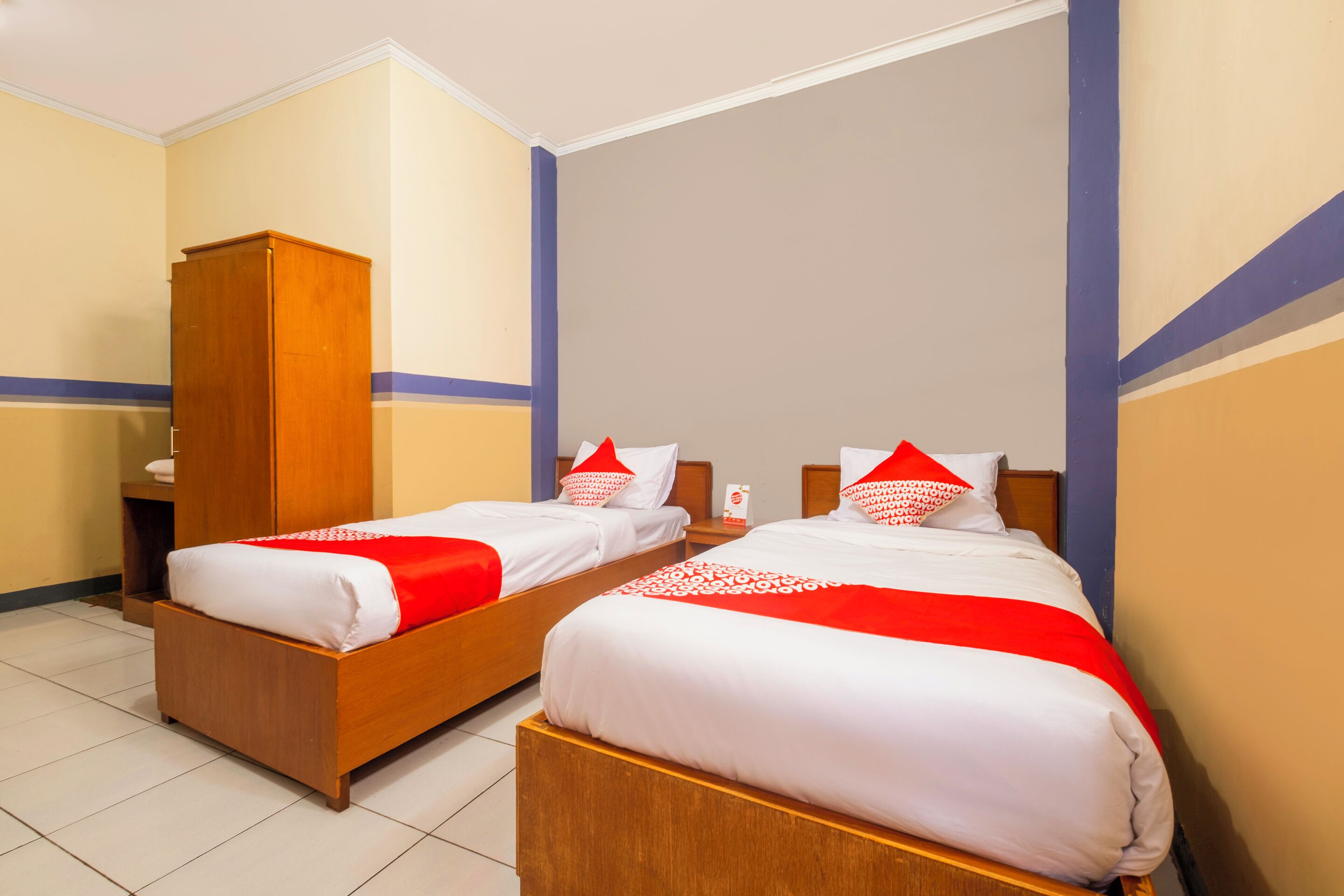Deluxe Twin Room | Free WiFi, bed sheets