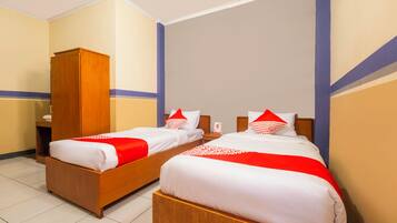 Deluxe Twin Room | Free WiFi, bed sheets