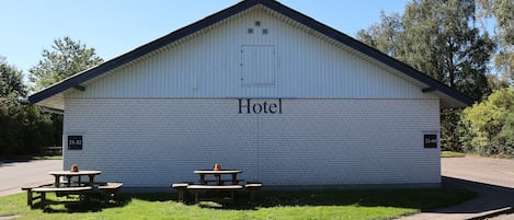 Aire de pique-nique/barbecue