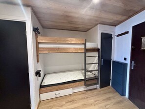 1 Schlafzimmer
