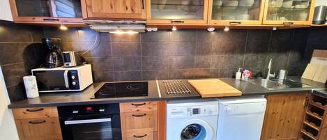 Fridge, microwave, dishwasher