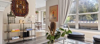 Eclipse · Artist Retreat @ Cypress Creek | Hotub | Sleeps 9