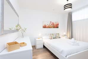 1 bedroom, iron/ironing board, free WiFi, bed sheets