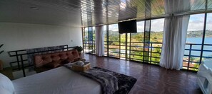 Ropa de cama hipoalergénica, sistema de insonorización y wifi gratis 