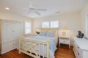 5 Schlafzimmer, Bügeleisen/Bügelbrett, Reisekinderbett, WLAN