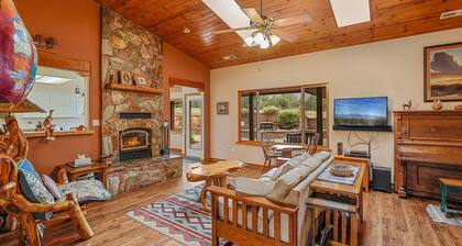 BunnyLand Lodge | Panoramic Mt. Views | Fantastic Backyard Patio | Scenic Location in Flagstaff