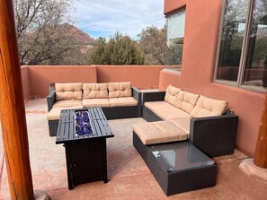 Terrace/patio - Hutson Lane | Stunning Views | Secluded Central Location | Outdoor Pizza Oven | Sedona's Essence (Sedona)