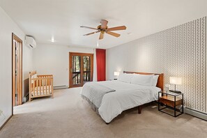 4 quartos, escrivaninha, Wi-Fi de cortesia, roupa de cama