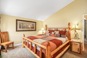 3 bedrooms, iron/ironing board, free WiFi