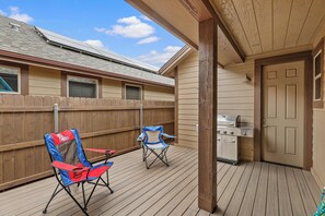 Terrace/patio - Our Happy Place | Minutes to Downtown & NAU | Brand New Home (Flagstaff)