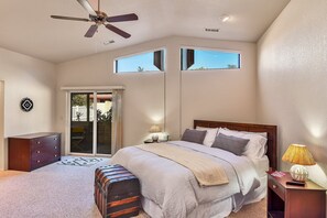 2 bedrooms, iron/ironing board, free WiFi, bed sheets - Red Rock Magnificence | Stunning Views | Quiet Village of Oak Creek | Pet-Friendly! (Sedona)