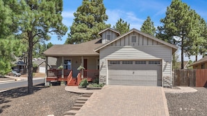 Unclassified image, 4 of 40, button - Take Me To The Mountains | Game Room | Fire Pit | Fenced Yard | Dog Friendly (Flagstaff)