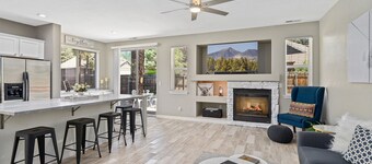 Take Me To The Mountains | Game Room | Fire Pit | Fenced Yard | Dog Friendly