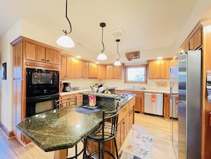 Fridge, microwave, oven, dishwasher