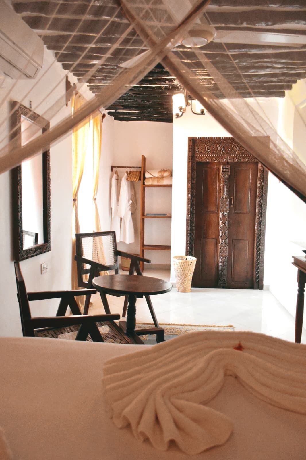 Habitación doble Confort, baño privado, vista al jardín | Caja de seguridad en la habitación y decoración personalizada 