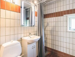 Bathroom - 2 Person Holiday Park Home in Middelfart (Middelfart)
